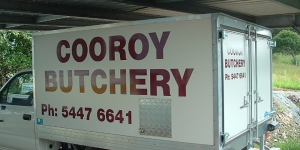 Cooroy-signwriter-Van-signage